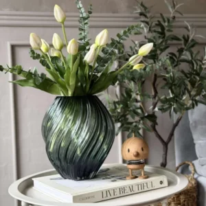 Grüne Vase - Mundgeblasenes Glas