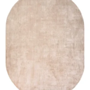 Teppich Millav beige 220x320 cm in Gesamtansicht mit ovalem Grundriss und matter Oberflächenstruktur.
