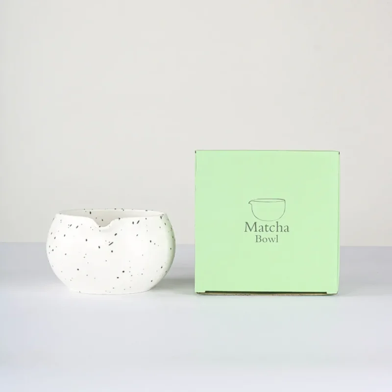 Keramische Matcha-Schüssel mit Ausguss – 13,5 x 7,5 cm, Ideal für die Zubereitung von Matcha-Tee im traditionellen Japanischen Stil-1