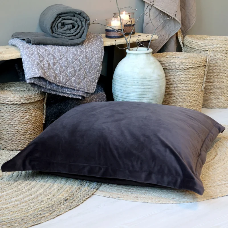 Chic Antique – Aix Velours-Kissenbezug für Bodenkissen L80/B80 cm Mocca