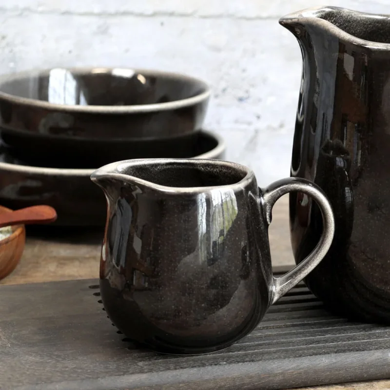 Chic Antique - Calais Kleine Kanne, H9,5/L13/B9 cm, Schwarz