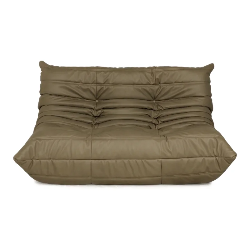Ligne Roset Togo Dreisitzer Sofa Couch Veganes Leder Grün Olive Neubezug